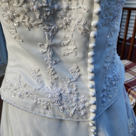 EXCLUSIVE BRIDALS by A.C.E. Ivory Lace Strapples Mesh Wedding Dress Fits S - Picture 12 of 15